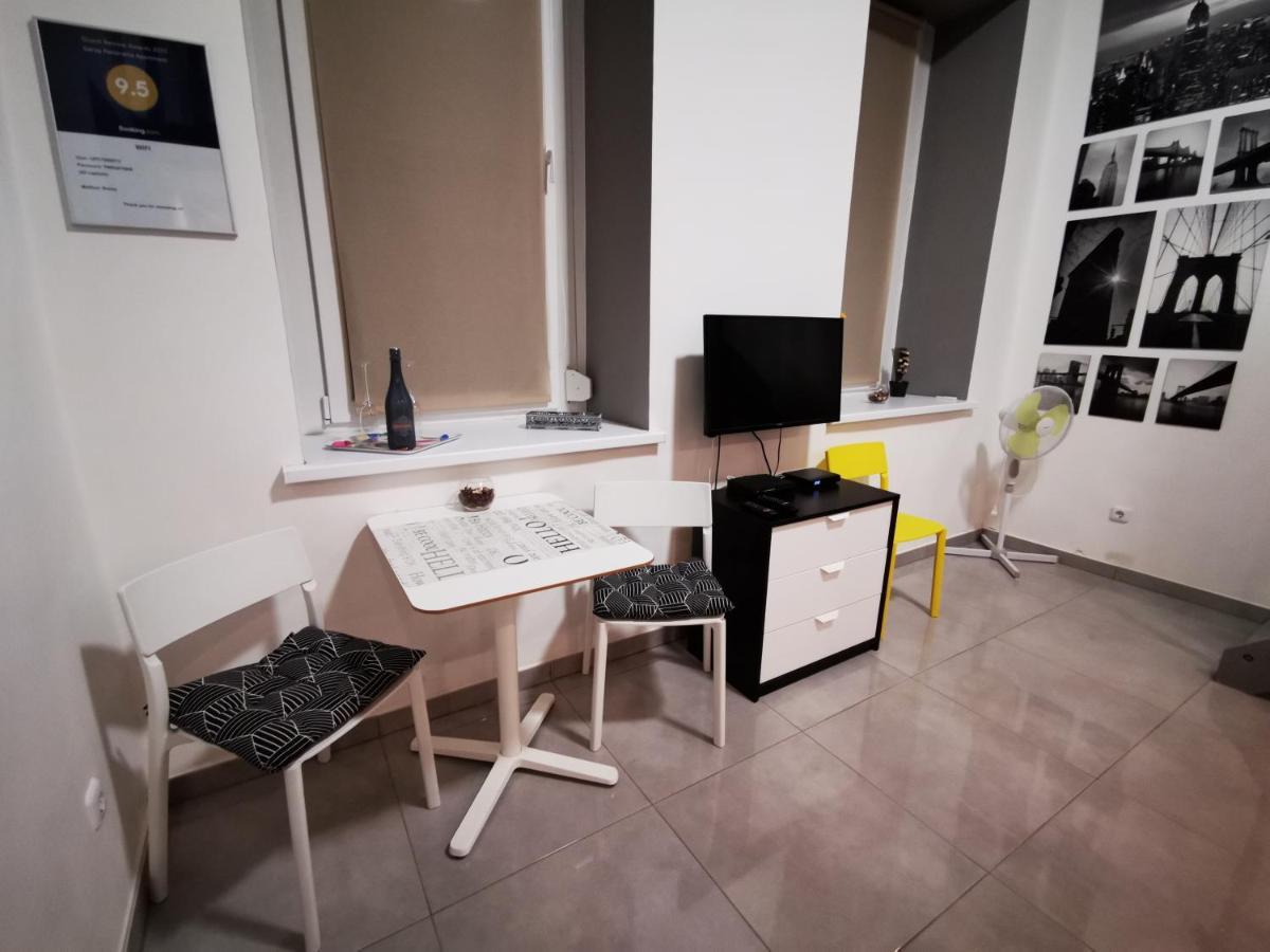 Kst Apartman Apartment Budapest Luaran gambar