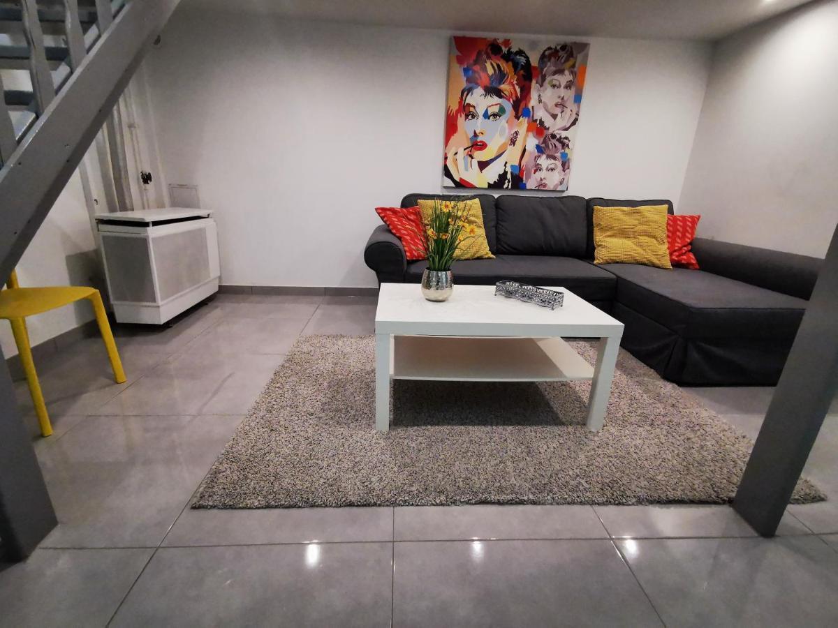 Kst Apartman Apartment Budapest Luaran gambar
