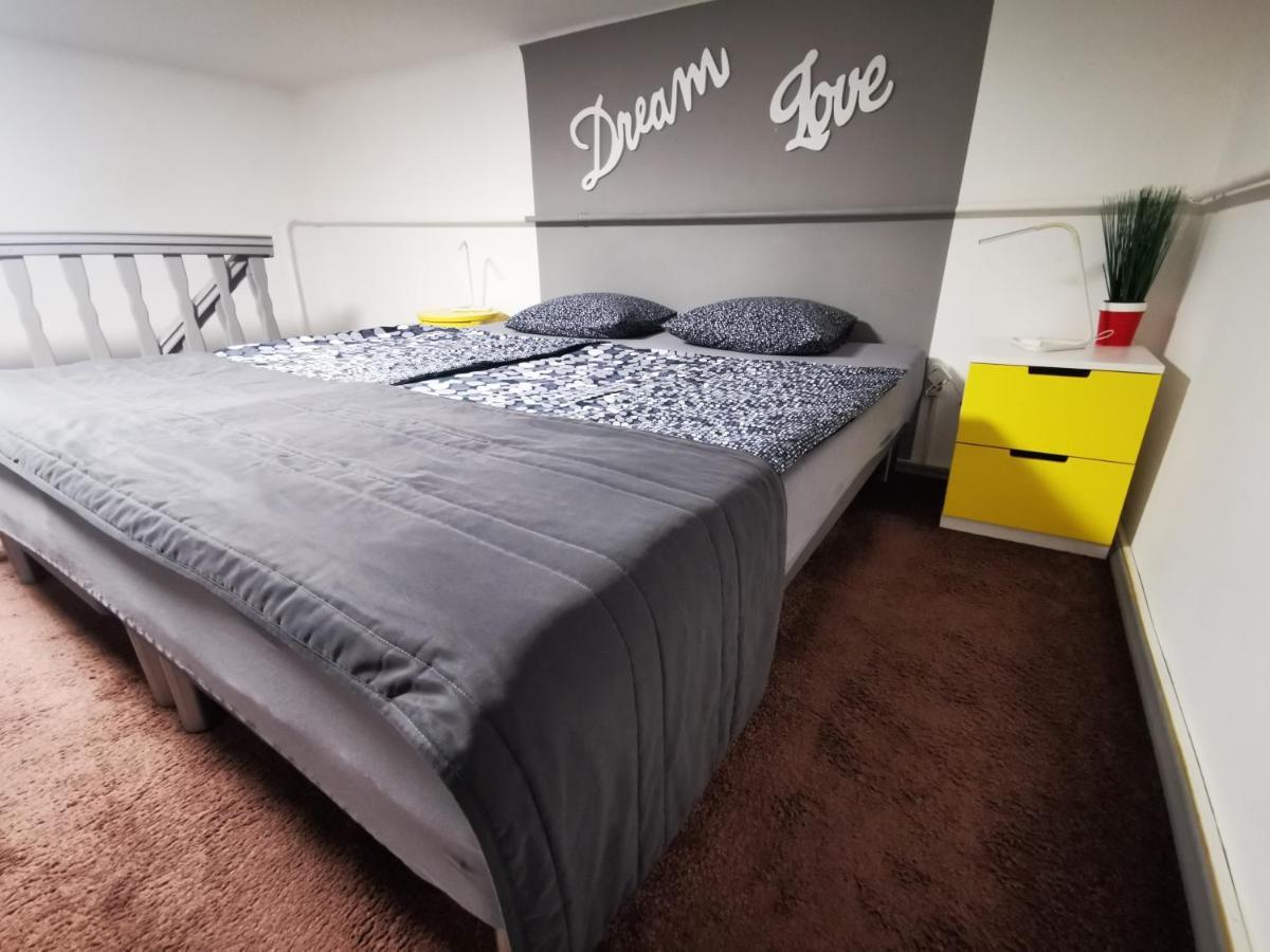 Kst Apartman Apartment Budapest Luaran gambar